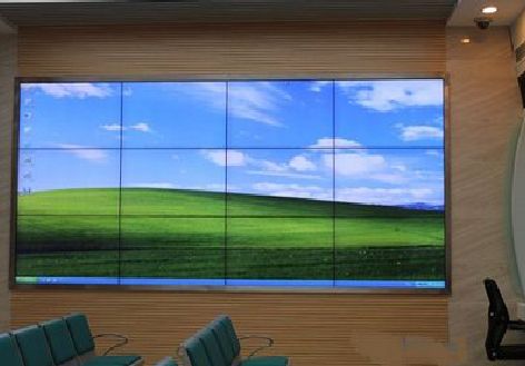 泗阳液晶拼接屏的另类用法。